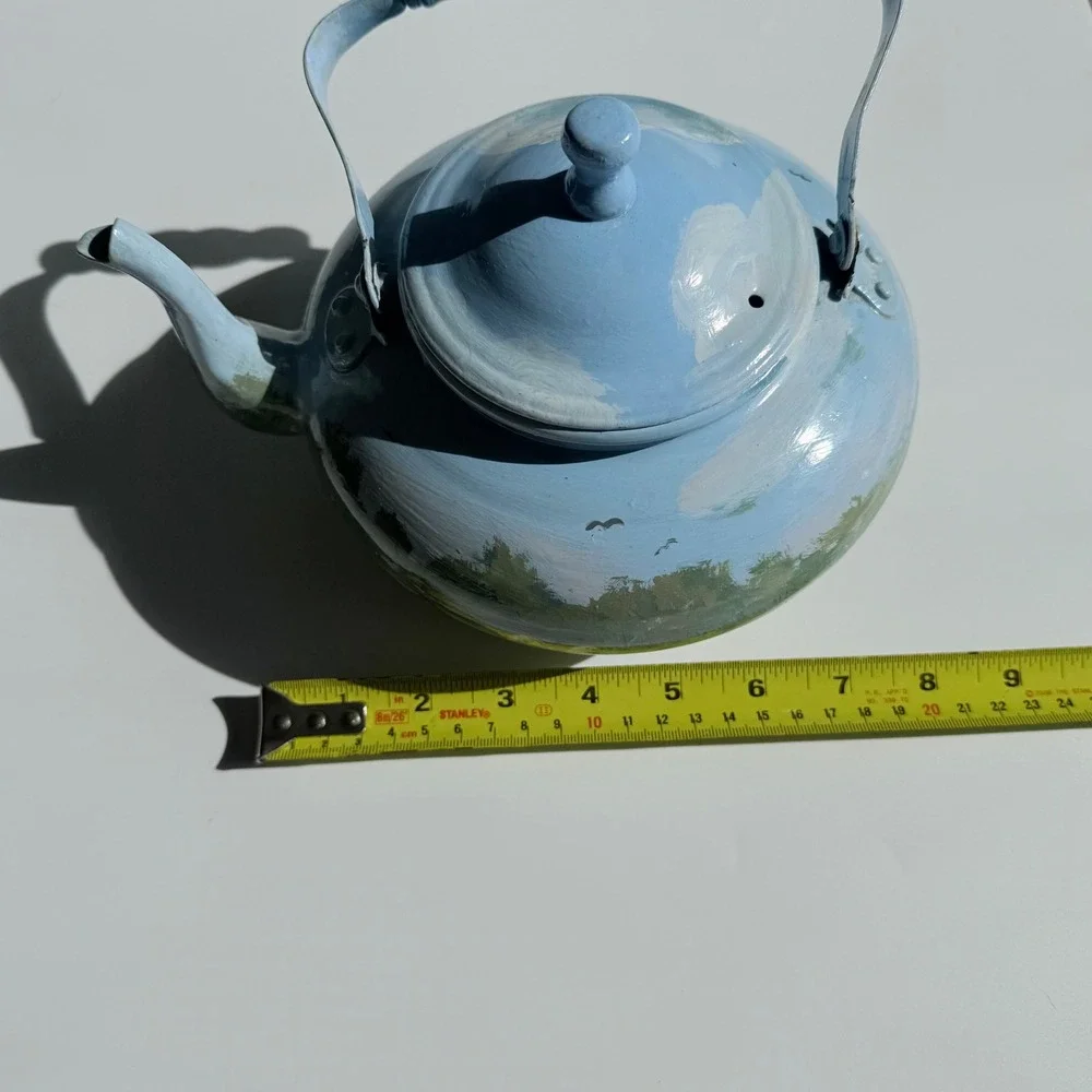 Handmade lid fixed